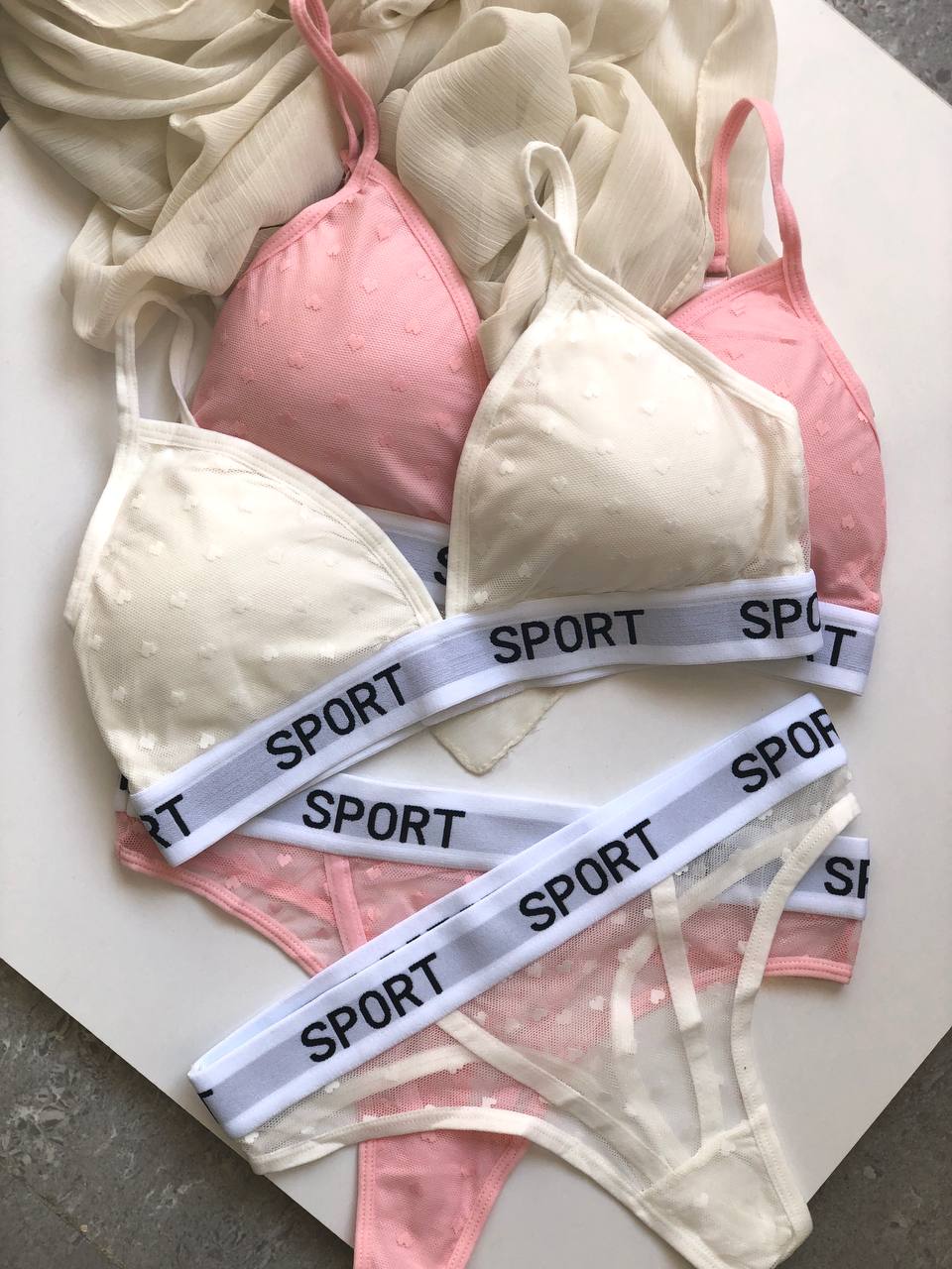 ست شورت و سوتین توری زنانه مدل قلبی